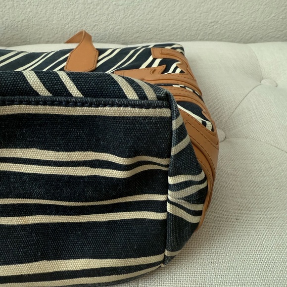 Tory Burch Ella Jacquard Stripe Tote - Picture 8 of 12